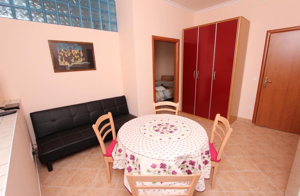Apartments Casa Menis Ровинь Номер фото